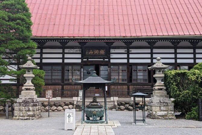1 Day Historic Obuse and Hokusai Mad Man of Art Tour in Japan - Stop 1: Kozan Takai Memorial Museum and Hokusai’s studio world