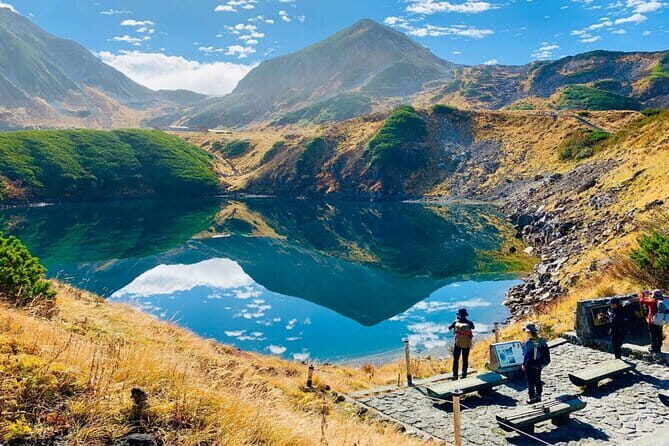 1-Day Tateyama-Kurobe Tour: Walking on the 'Roof of Japan' - Murodo Station and the guided walk: pace matters more than you think