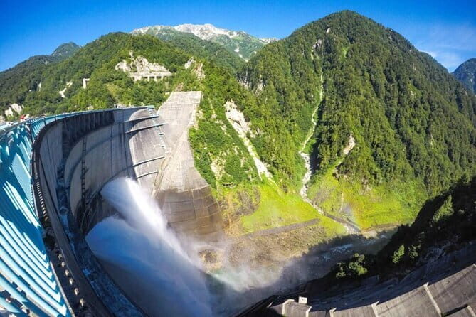 1-Day Tateyama-Kurobe Tour: Walking on the 'Roof of Japan' - The Roof of Japan route: tunnel buses, ropeways, and an engineered climb