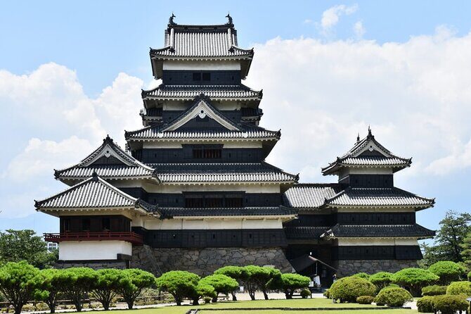 1-Day Tour from Nagano and Matsumoto Kamikochi & Matsumoto Castle - Why this Nagano day trip feels efficient (and not rushed)