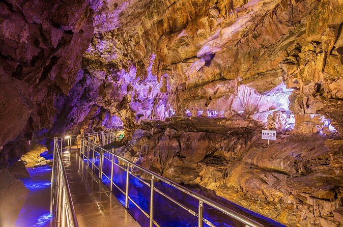 1-Day Tour from Takayama: Hida Folk Village, Caves & Ropeway - Shinhotaka Ropeway: The Alpine View Moment