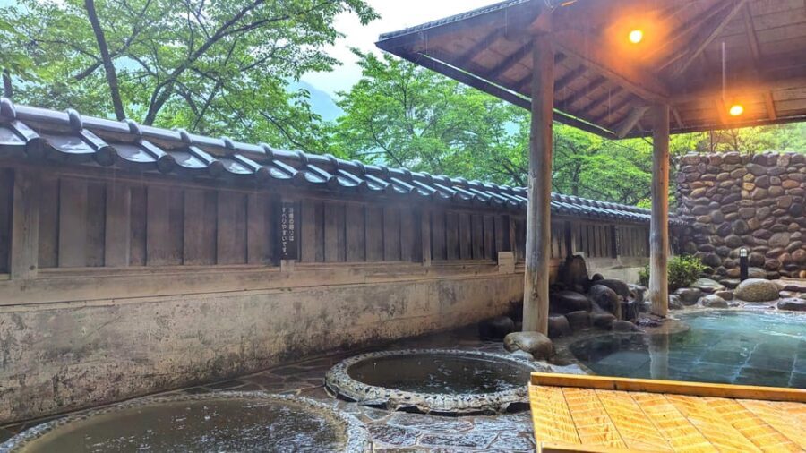 1-Day Tour from Takayama: Unveiling the Charm of Gero Onsen - Gero Onsen time: the calm soak, and the nude etiquette reality