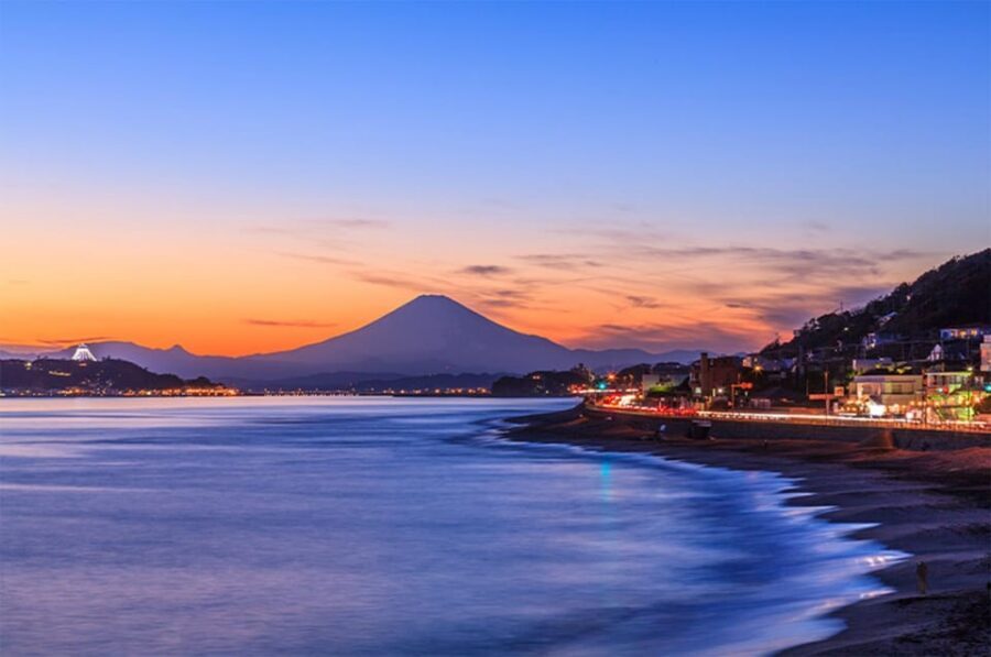 1-Day trip: Kamakura City (Enoshima/Shonan/Beach) - How to get the most out of your day (without overpacking)