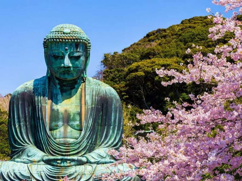 1-Day trip: Kamakura City (Enoshima/Shonan/Beach) - Temple time: Enkakuji, Kotokuin, Kencho-ji, and Hasedera