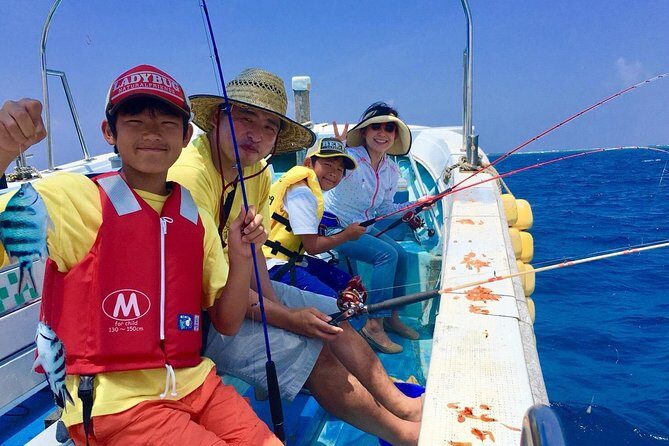 2 hours family fishing in Okinawa - Key Points Before You Go