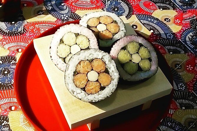 2 hours sushi class - What you learn in 2 hours: sushi rice, flower shapes, and the why behind the steps