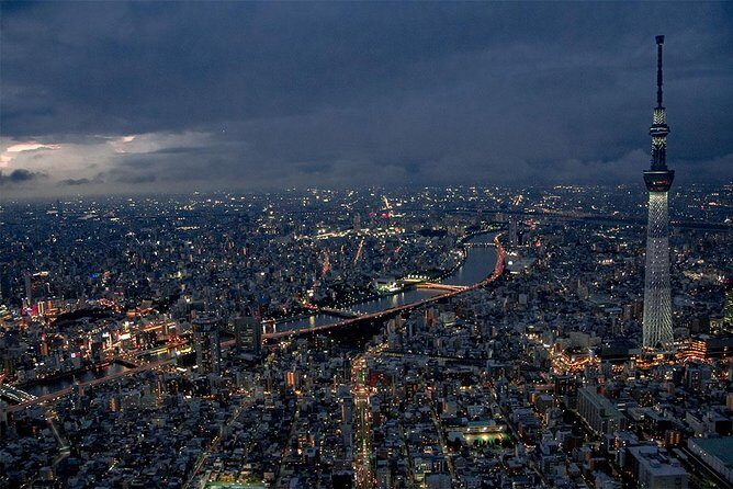 22-Min Tokyo City Lights Helicopter Tour – Skytree and Asakusa - Comfort note: air-conditioning helps more than you think