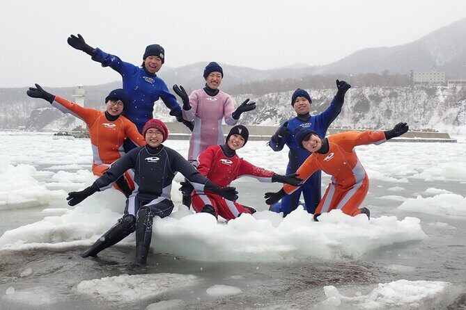 2hours Drift ice walk guided tour in Shiretoko National Park - The flow on the ground: from Utoro-Shirietoku to the ice