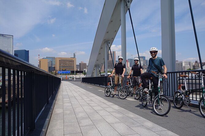3-Hour Tokyo Private E-Bike Tour Starting from Your Hotel - E-bikes, helmets, and the rules that keep the ride smooth