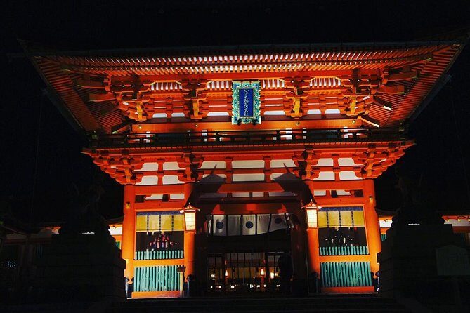 4 hours private tour of Kyoto - Gion district in 30 minutes: old-street vibes plus food and teahouse atmosphere