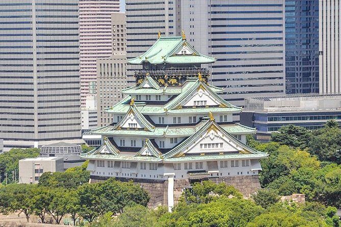 A Tour to Explore the Symbol of Osaka: Osaka Castle - Inside Osaka Castle: Museum Exhibits and Reconstructed Details