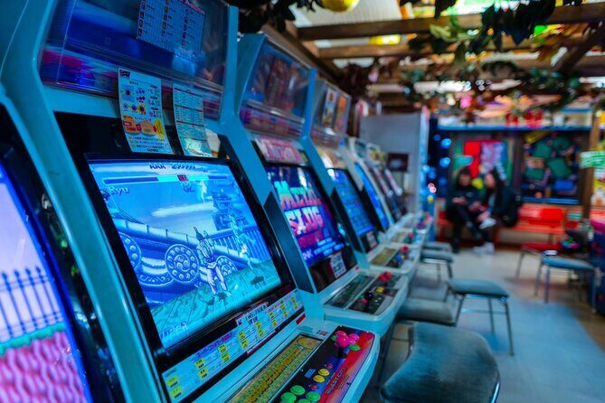 Akihabara Tour with Vintage Gaming Anime and Gachapon Experience - Akihabara Gachapon Hall: The 500+ Capsule Wall End Game