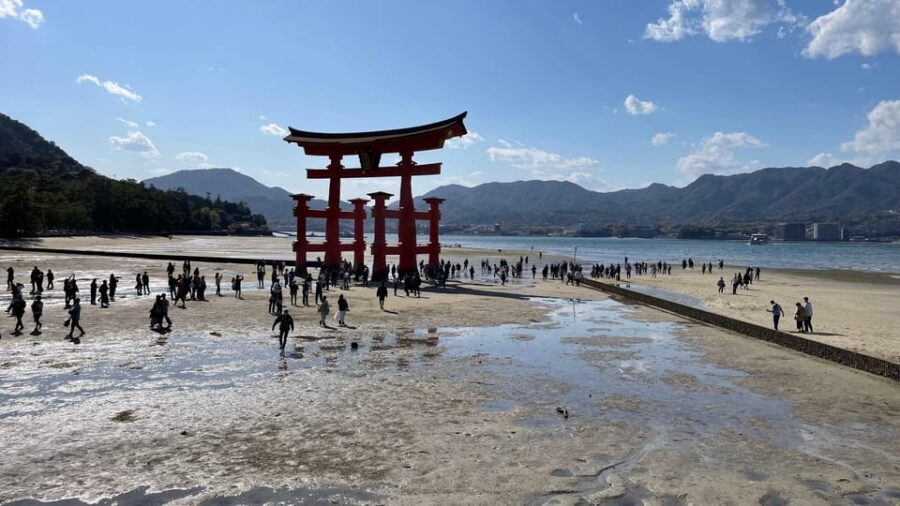 Amazing Hiroshima: Private City Tour with a Local Guide - Itsukushima Shrine: UNESCO setting and sacred shoreline