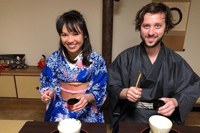 An Amazing set of Cultural experience: Kimono, Tea Ceremony and Calligraphy - Timing, Group Size, and How the 1.5 Hours Feel
