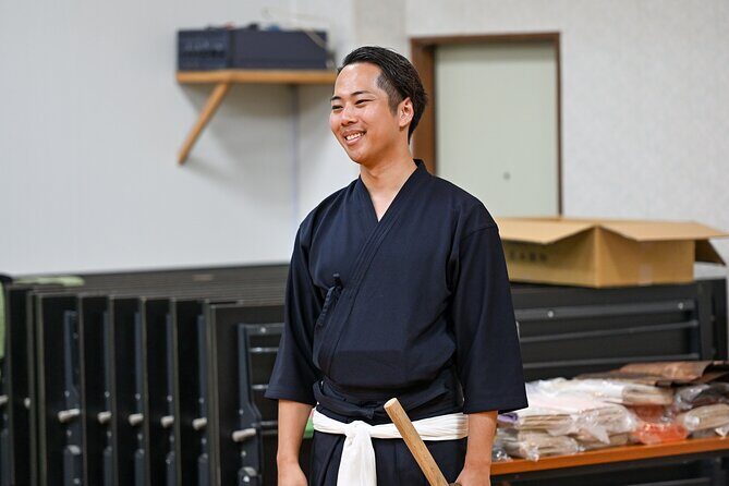 Ancient Katana Training in Kyoto with Local Students - Shogo sensei and the Asayama Ichiden Ryu Hyōhō lineage
