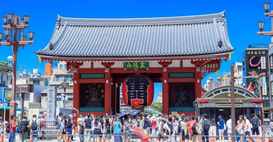 Asakusa: 3.5-hour Big-picture History Walk - Kaminarimon, Nakamise, and Hōzōmon: gates that mean something