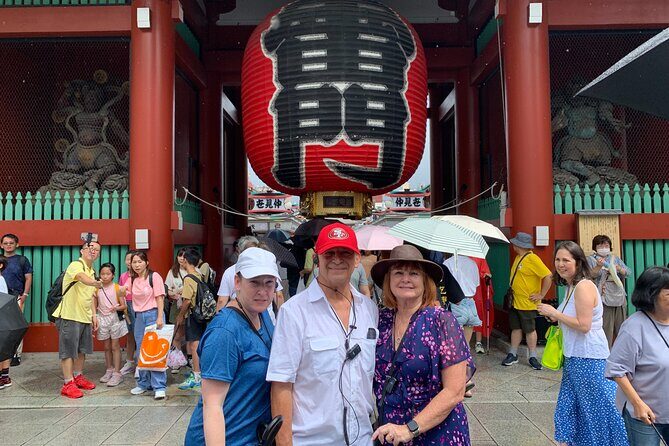 Asakusa: Japanese kitchen knife store visits after history tour - Sensō-ji Denboin Garden: A Breather in the Middle of It