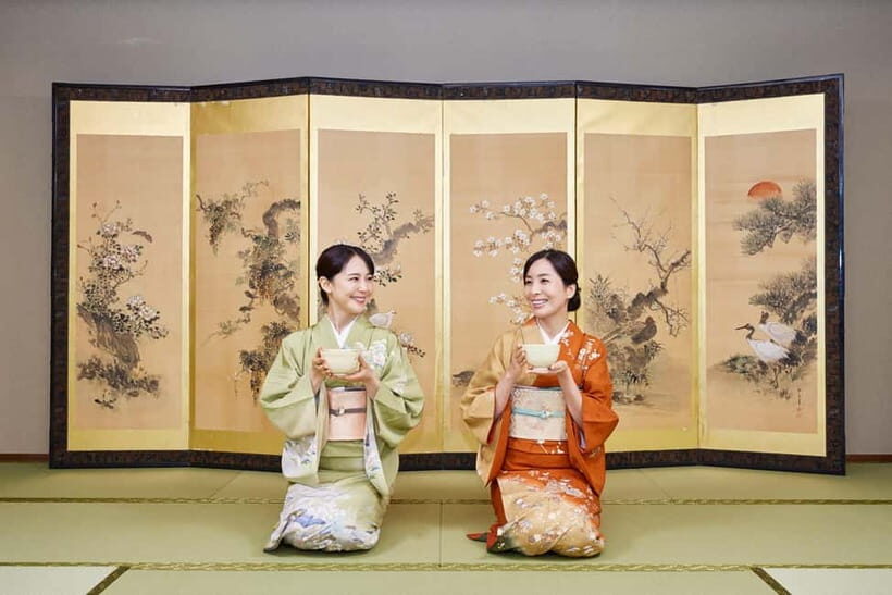 Asakusa: Kimono Tea Ceremony with Matcha and Sweet - Photos in Kimono: Small Garden Spots and Help From the Team