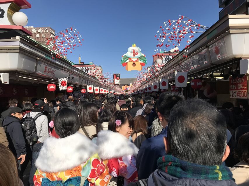 Asakusa: Kitchen knife store visits after history tour - Rain or shine and the practical reality of walking time