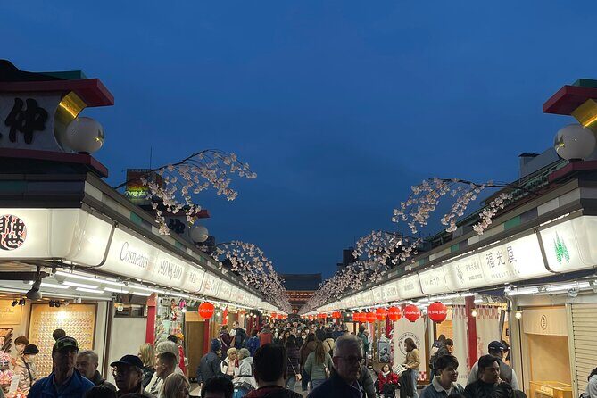Asakusa Traditional Experience - Starting at Kaminarimon: Senso-ji and the Edo-era feel you can actually see