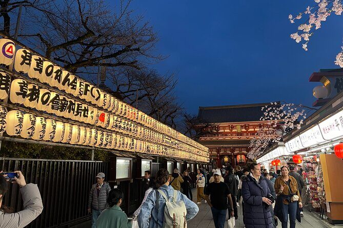 Asakusa Traditional Experience - Nakamise-dori: turn a famous souvenir street into a useful cultural walk
