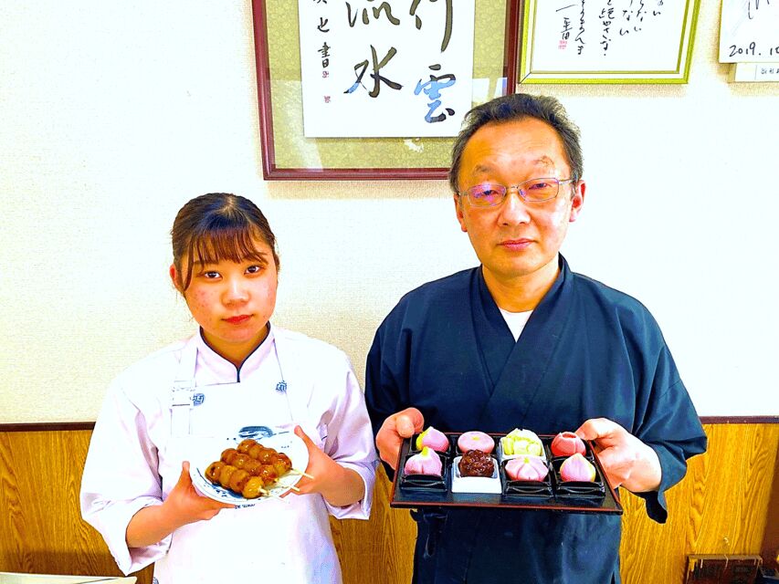 At an Antique Shop, Tea Ceremony and Japanese Sweets Forming - Timing, Rules, and Health Limits You Should Plan For