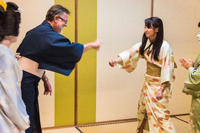 Authentic Geisha Performance with Dinner in Tokyo - English Interpreter Support: Where the Night Gets Personal
