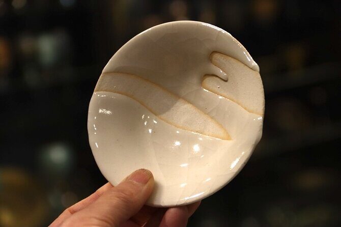 Authentic Pure Gold Kintsugi Workshop with Master Taku in Tokyo - Timing, Pacing, and Small-Group Attention