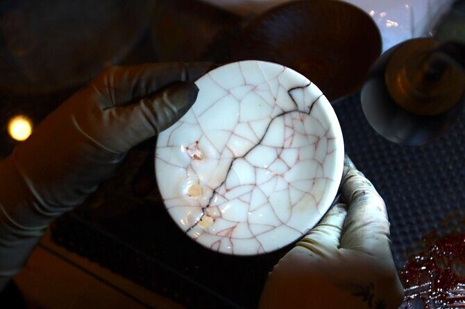 Authentic Pure Gold Kintsugi Workshop with Master Taku in Tokyo - Where to Go: TNCA Minami-Aoyama Studio (Minamiaoyama)