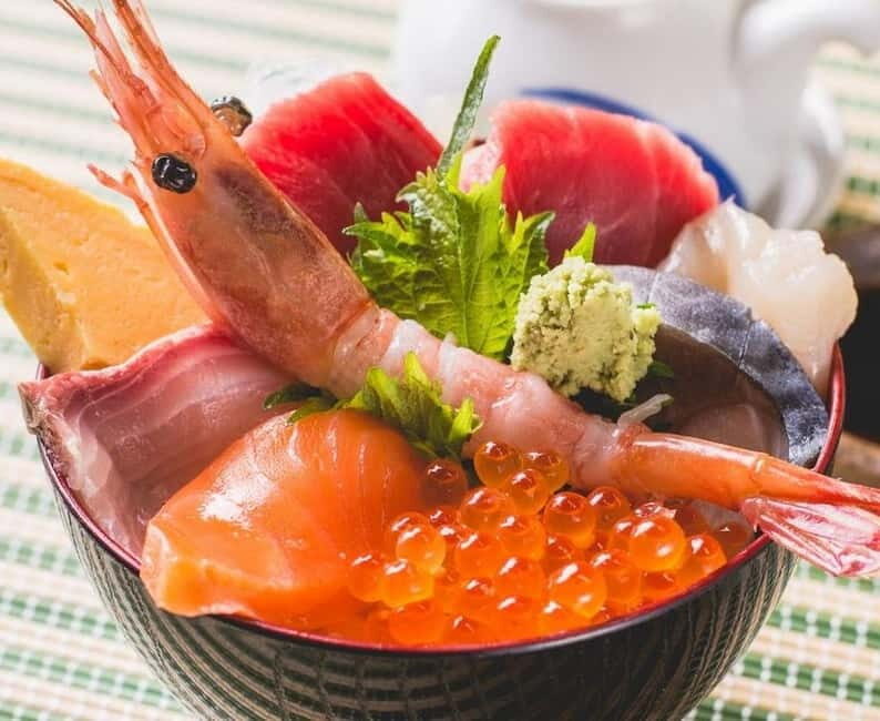 Authentic Sapporo: Nijo Market Seafood Lunch & History Tour - Key things I’d circle on your Sapporo checklist