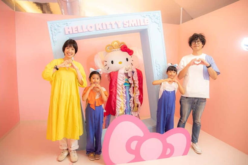 Awaji Hello Kitty Smile admission Ticket - Restaurant options after the experience: Harima-nada sunset views