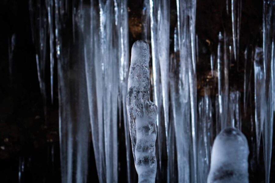 Bamboo Ice Cave: Snowshoe to see a natural phenomenon! - Guide-led details: where the day feels smooth