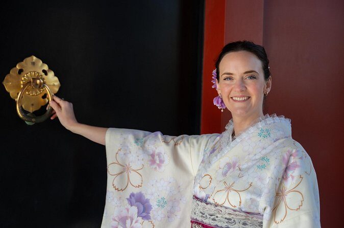 Beautiful Kimono photoshoot in Tokyo - Digital photos you keep: what the file set is really for