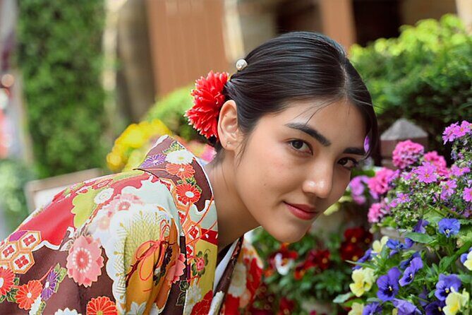 Beautiful Kimono photoshoot in Tokyo - Asakusa Shrine and the streets around Senso-ji