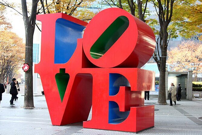 Best Mt Fuji and Hakone Full-Day Bus Tour from Tokyo - Shinjuku meetup: finding the LOVE statue and starting on time