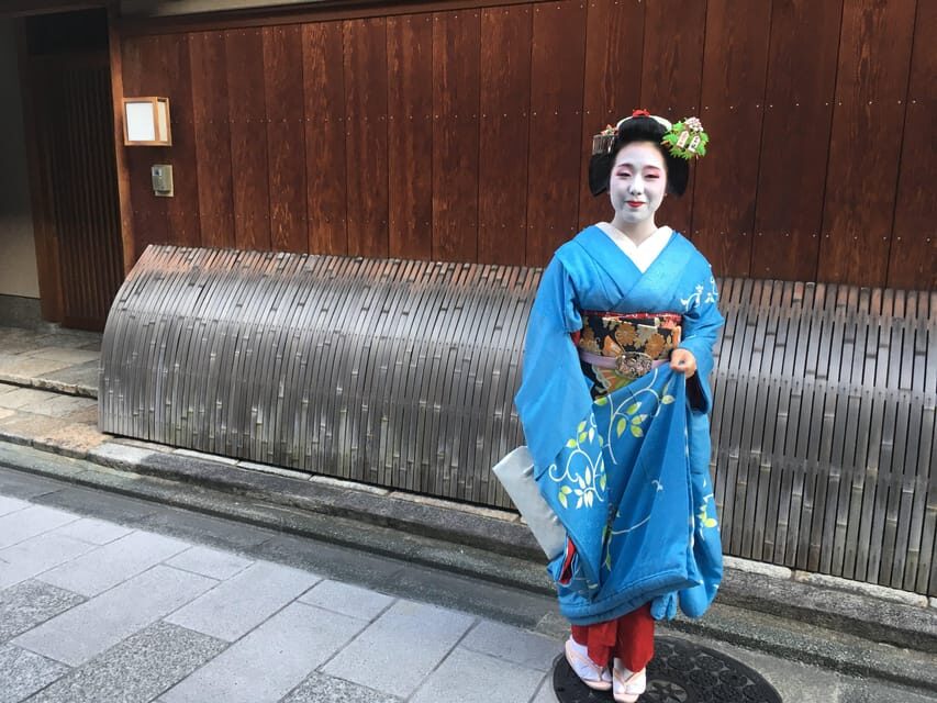 Best of Kyoto: Ginkakuji & Path of Philosophy E-Bike Tour - Price and value: how $69 stretches your Kyoto day