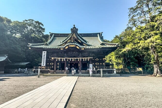 Bullet Train Experience & Mishima Shrine Private Tour from Tokyo - The Shinkansen loop: how the day stays simple
