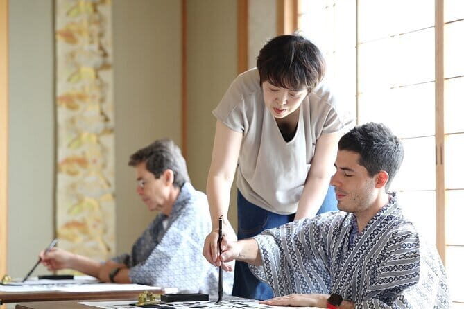Calligraph Name in Japanese and Dress in Kimono - Key highlights you’ll care about