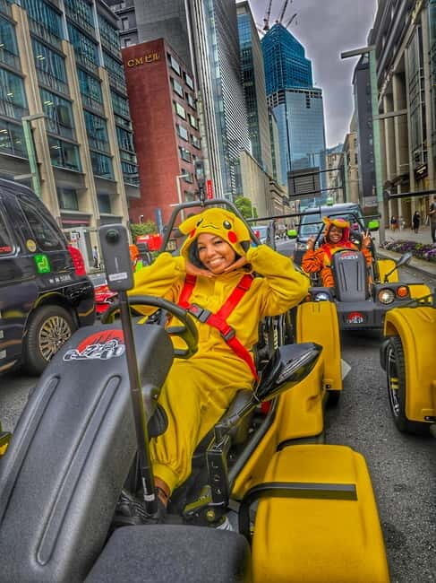 Cherry Blossom Go-Kart Tour with Insta360 Video & Photos - Your guide keeps you on track with two-way radio