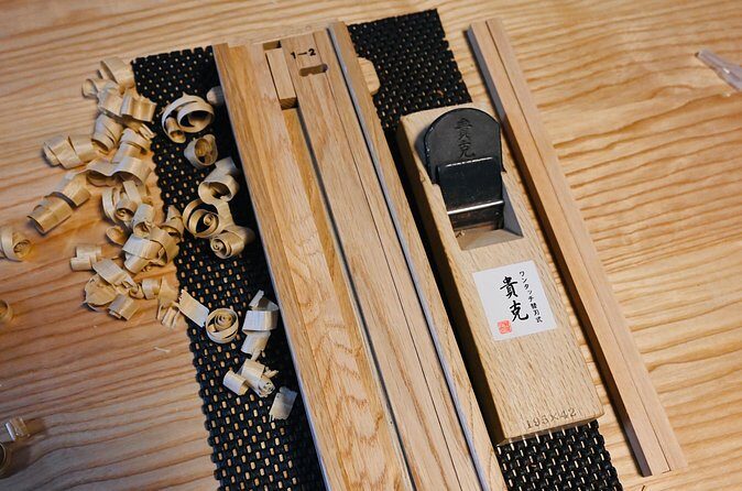 Chopsticks Making Experience in Sapporo - Why the Instructor Experience Matters (And Who You’ll Meet)
