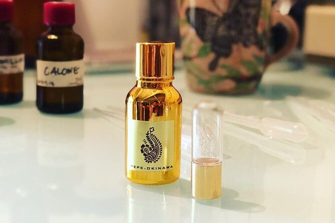 Couture Perfume Workshop - Private instruction with Maki Ueda: how the guidance helps you succeed