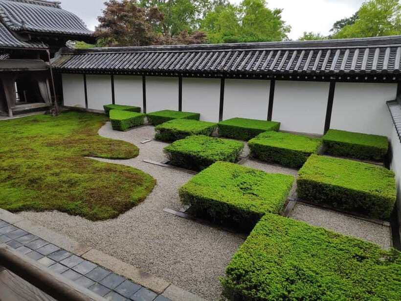 Craig's Kyoto Private Luxury Alphard Tour / The Early Riser - Why the 6:00 am start changes Kyoto completely