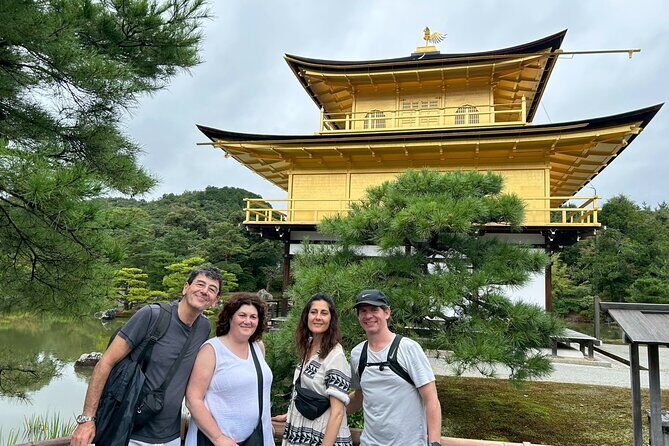 Crowd-Free Kyoto: Fushimi Inari, Nijo Castle & Kinkaku-ji - Fushimi Inari-taisha: see the Senbon Torii before the noise