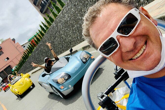 Cute & Fun E-Car tour following guide around Lake Kawaguchiko - Photo Help That Actually Reduces Stress