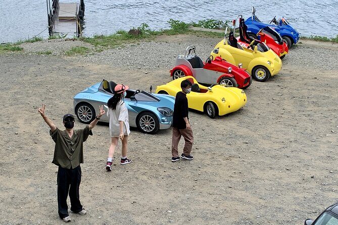 Cute & Fun E-Car tour following guide around Lake Kawaguchiko - Driving Rules: License, IDP, and Who Should Choose the Passenger Seat