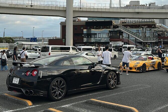 Daikoku JDM car meet experience in a GTR-R35 - Daikoku Parking at night: why this stop hits so hard