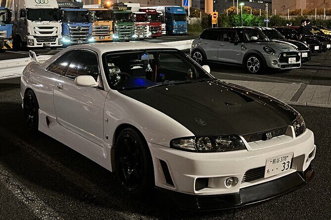 Daikoku JDM car meet experience in a GTR-R35 - Meeting in Shibuya: how the logistics help your night go smoother