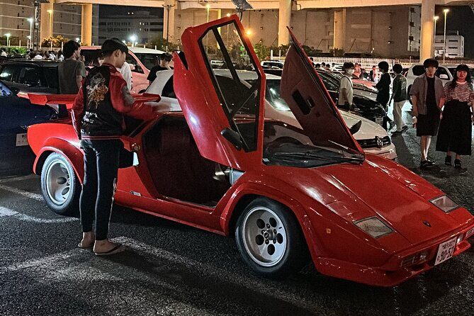 Daikoku JDM car meet experience in a GTR-R35 - A-PIT Super Autobacs: the smart 30-minute shopping reset