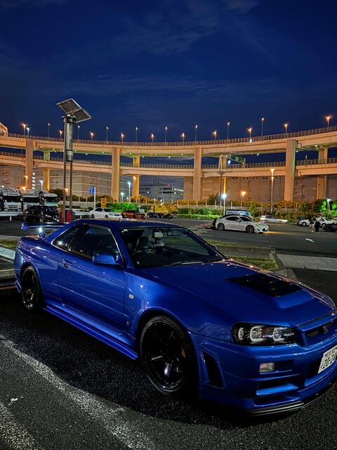 Daikoku Meet in a Subaru WRX - Super Autobacs: What This Parts-Store Stop Feels Like