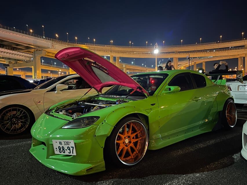 Daikoku Parking Area : JDM car meet tour by a local Japanese - Daikoku Parking Area: your 1.5 hours of real JDM atmosphere